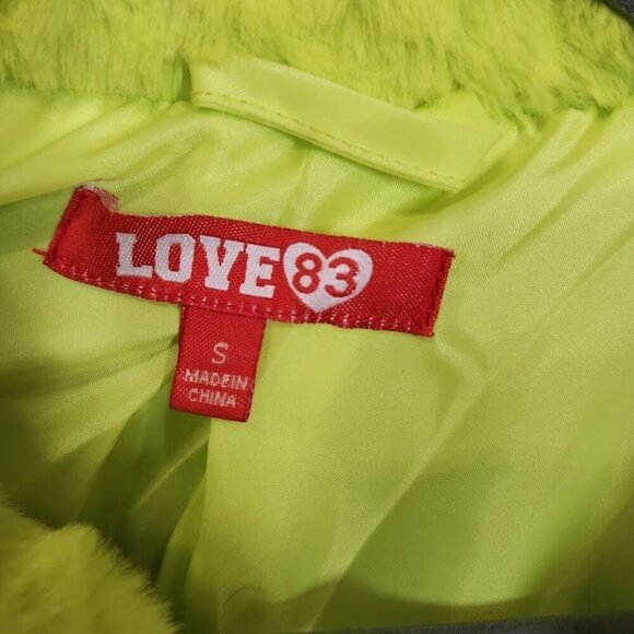 Love83 Faux Fur Jacket in Lim Green - Size Small - Picture 4 of 9